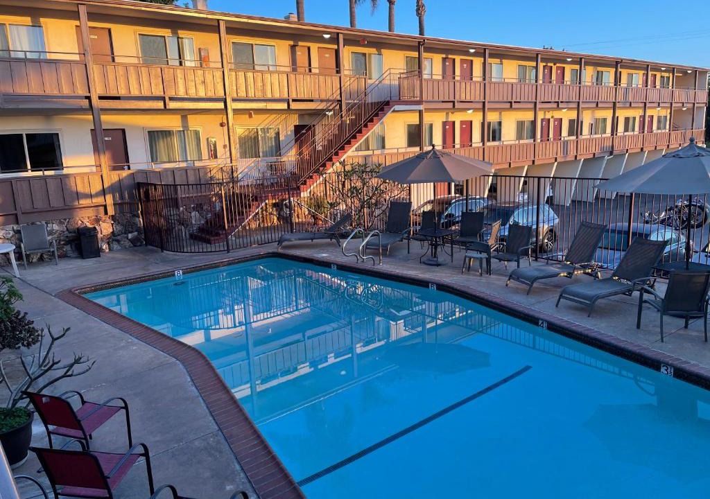 Hill Section Hotel | Seahorse Inn Manhattan Beach - LAX