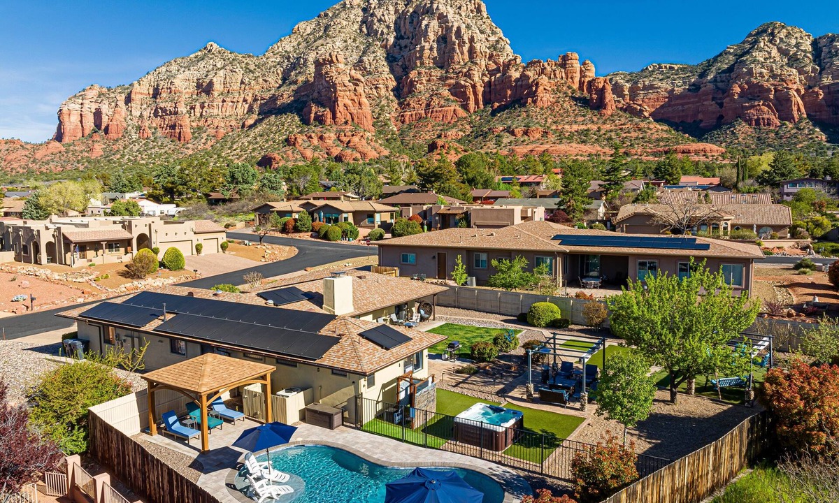 West Sedona House | Sedona Splendor: A luxurious 3BR home in West Sedona with stunning red rock views.