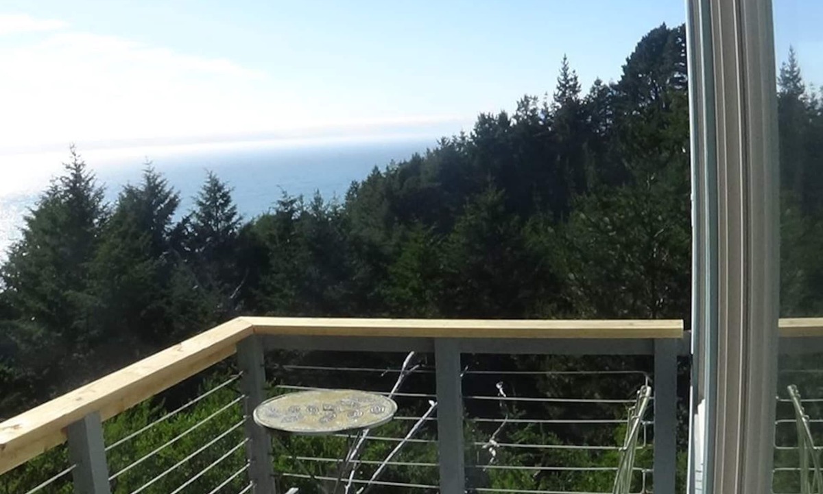 Shelter Cove House | Shelter Cove - The Fox's Den