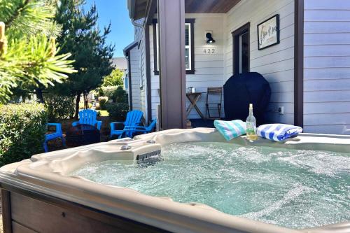 Ocean Shores House | Sip & Sea Beach Cottage