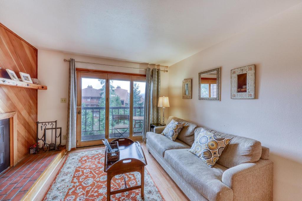 Wildernest Hotel | Snowscape 403