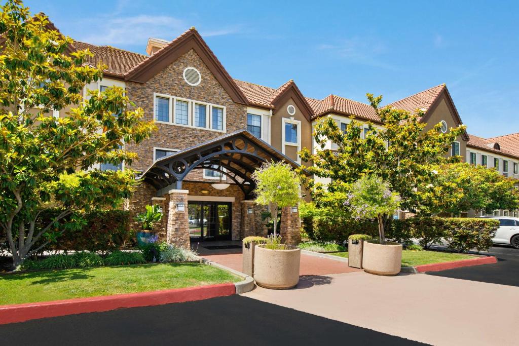 Carmel Mountain Ranch Hotel | Sonesta ES Suites San Diego - Rancho Bernardo