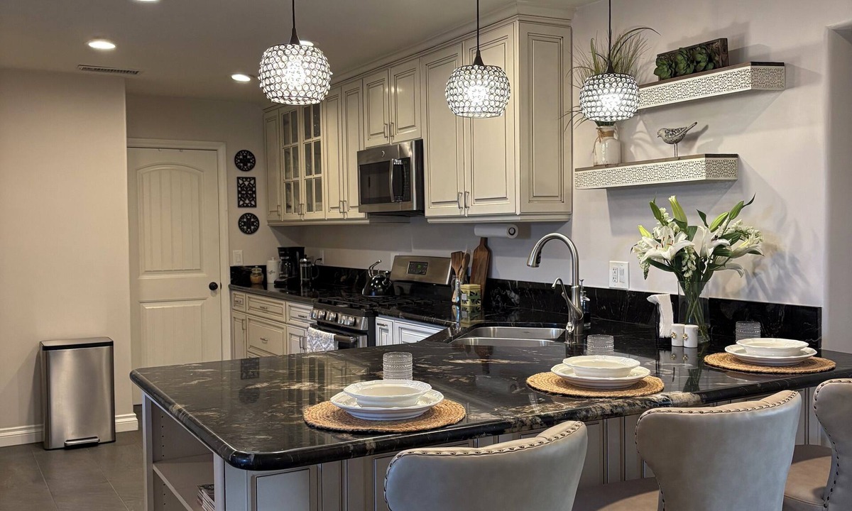 Chula Vista House | Spacious 4-bedroom house in gorgeous Chula Vista with AC