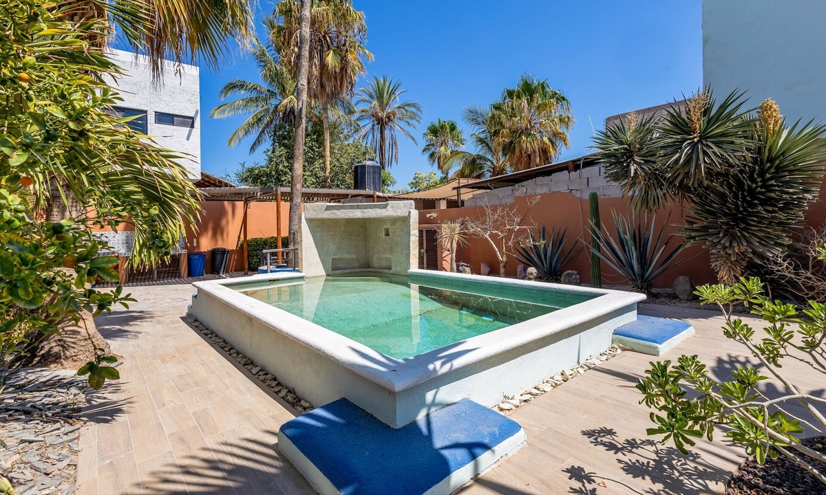 El Centenario House | Spacious home with private pool, garden, and washer/dryer