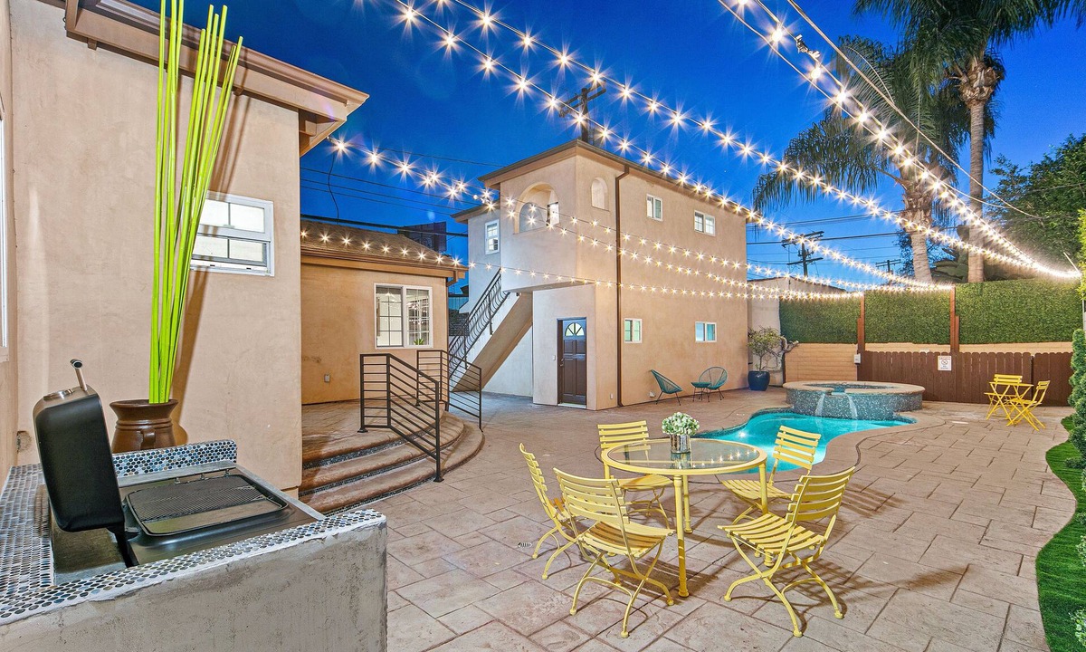 Beverly Grove House | Spanish Oasis Villa with detached Full Guest House