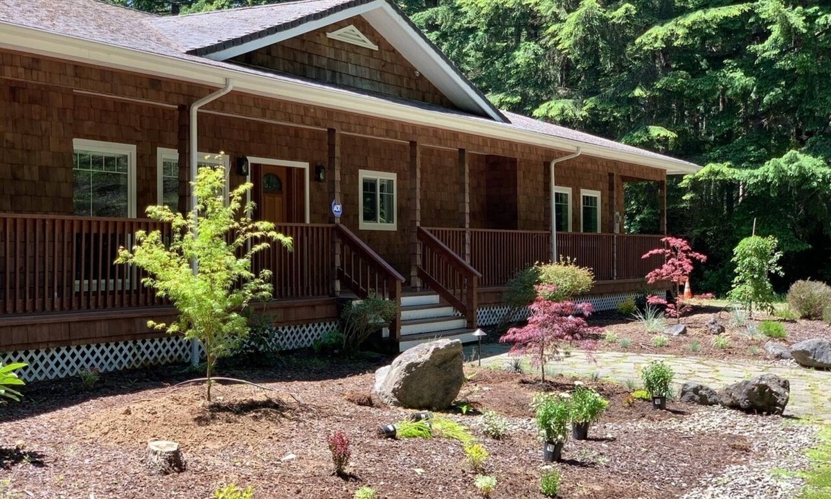 Bandon House | Spectacular Golf Group Vacation Rental at Bandon Dunes Golf Resort