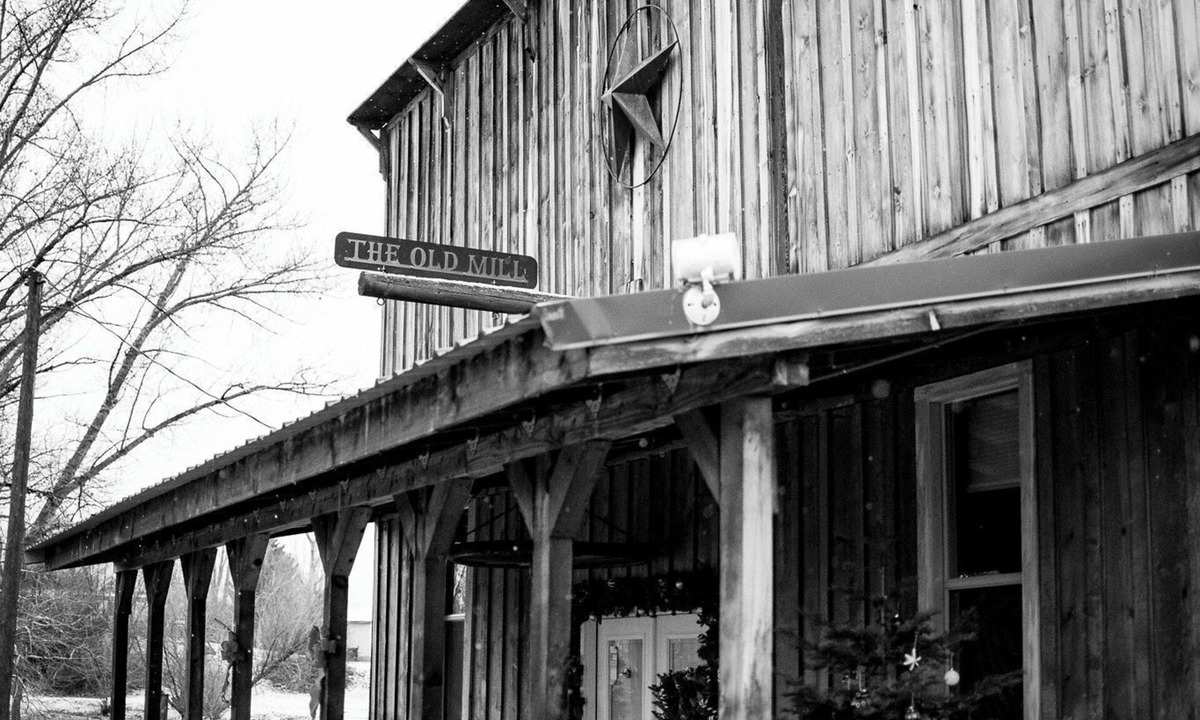 Prairie City House | Step Back in Time at The Old Mill in Prairie City
