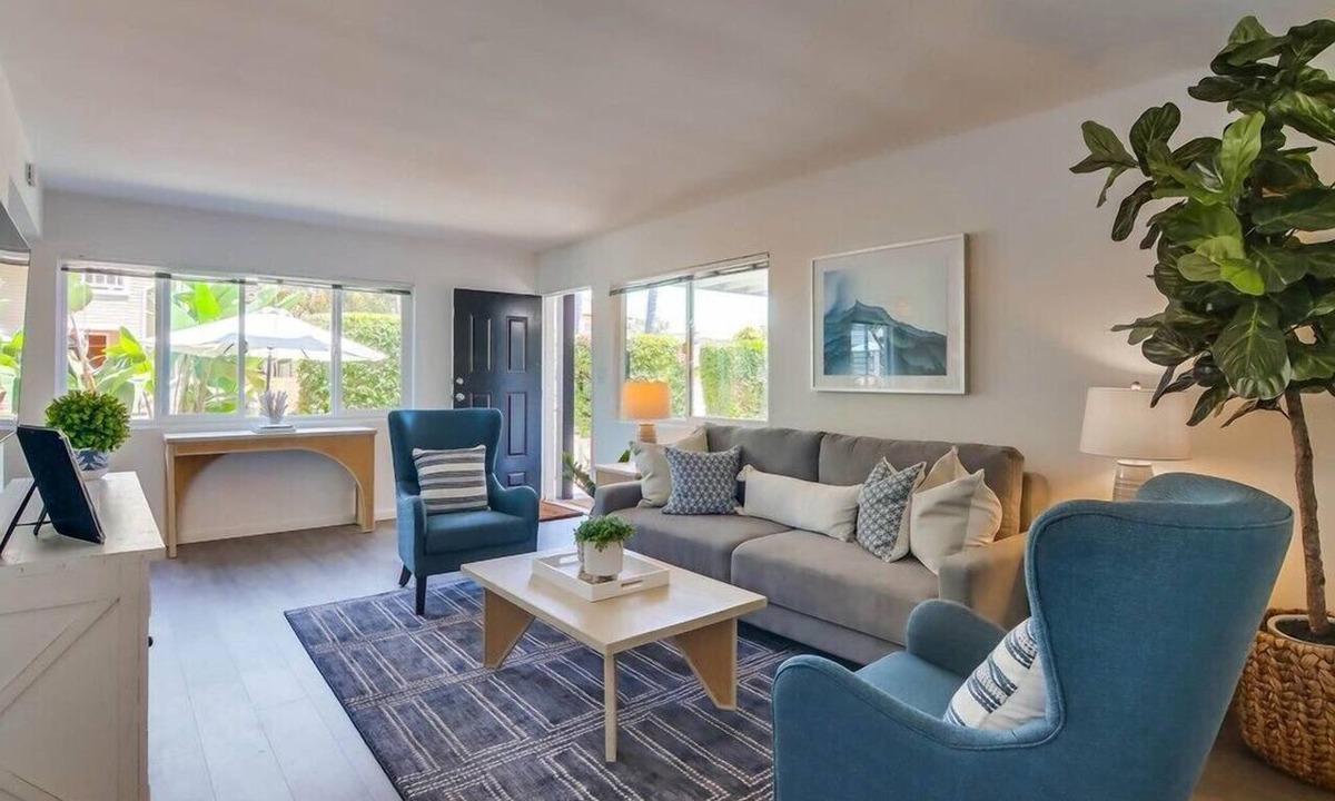 South Mission Beach Condo | Steps to Ocean ☆ Convenient Ground Level ☆ Outdoor Patio