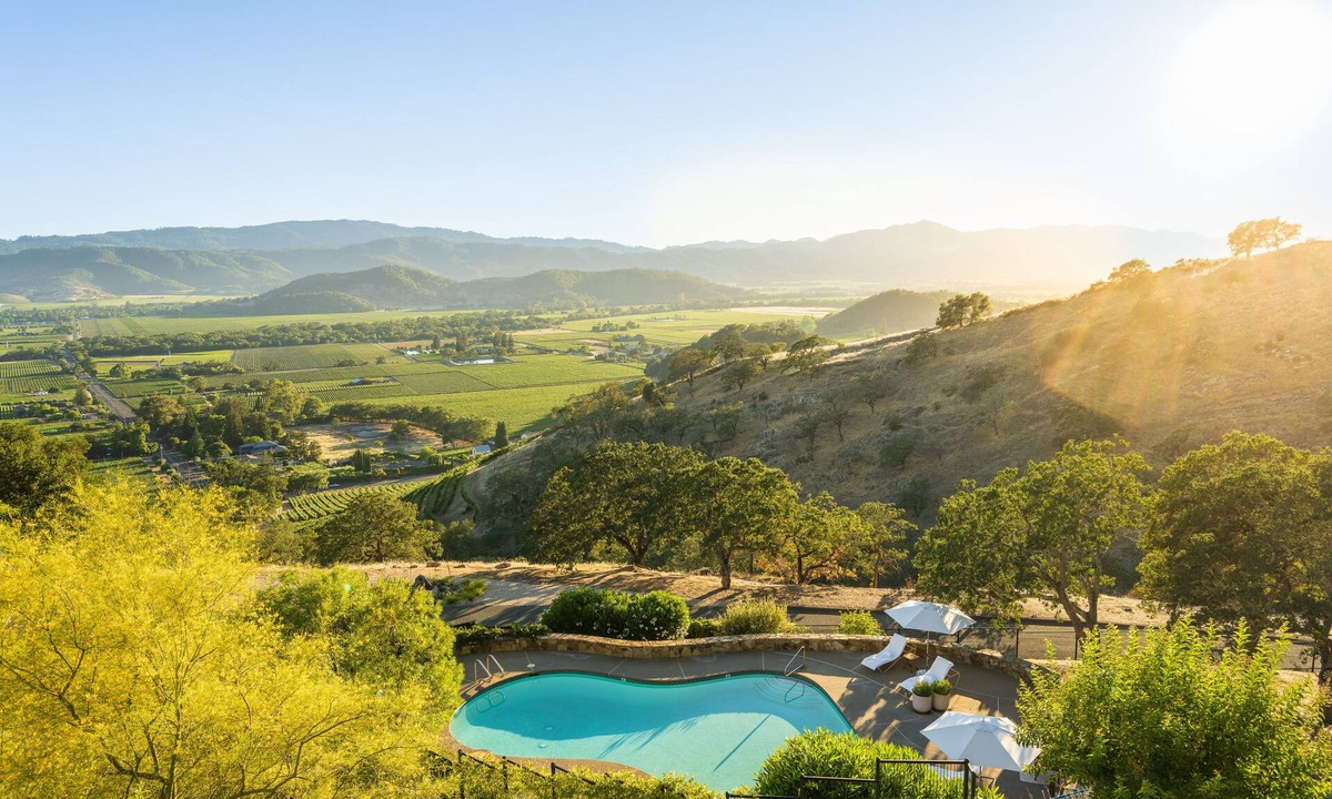 Yountville Hotel | Sttupa Estate Napa Valley