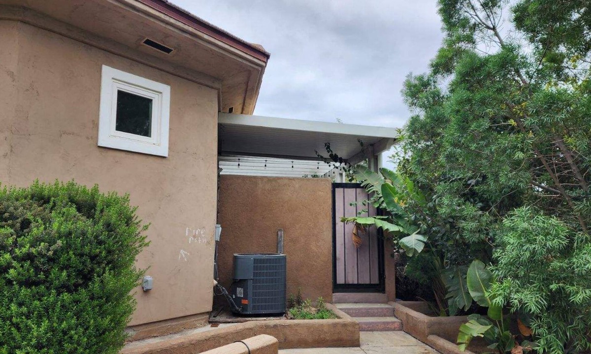 Poway Apartment | Studio in North County - The City in the Country