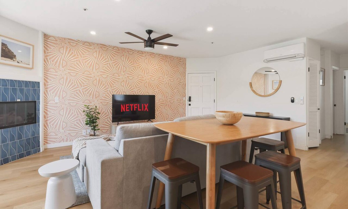 Olde Solana Beach Apartment | Stylish 2BD Peek-a-boo Ocean View High-End Stay