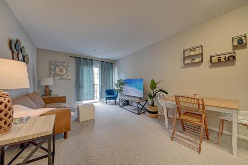 Downtown Apartment | Sunny Beach Apartment Retreat in Santa Monica