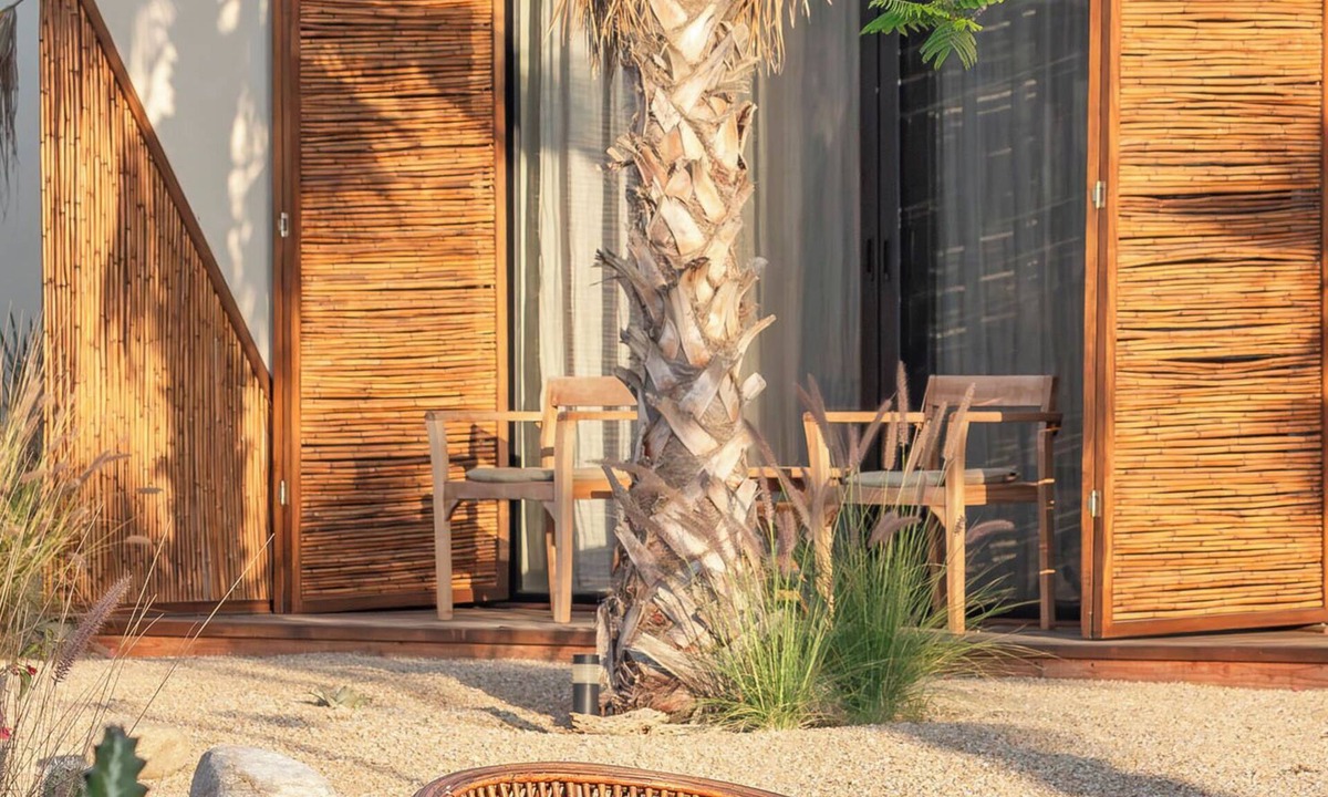 El Pescadero House | Sunny Bungalow with a Pool and Near the Beach
