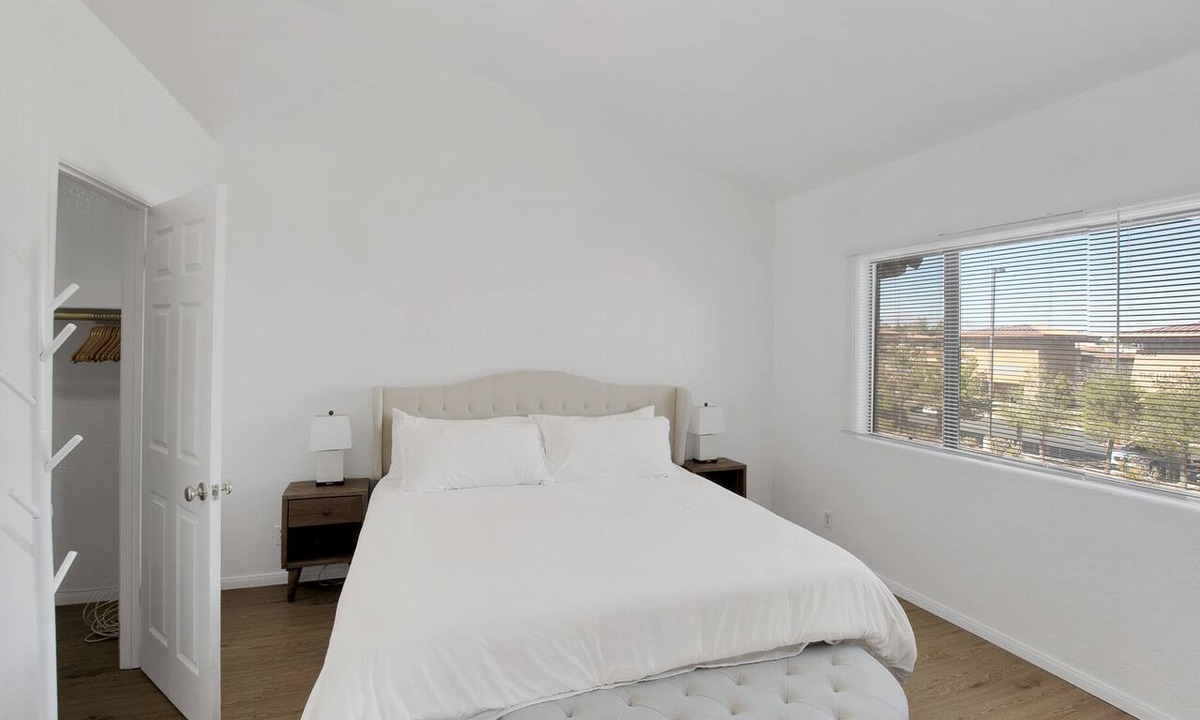 Spring Valley Apartment | Superhost 5 Star ⭐️ Service Spacious 1 Bedroom