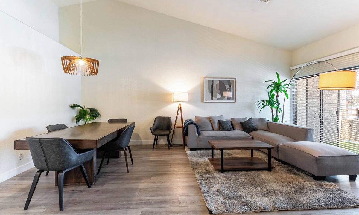 Spring Valley Apartment | Superhost 5 Star ⭐️ Service Spacious 1 Bedroom