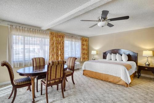 Reno Hotel | SureStay Plus Hotel by Best Western Reno Airport
