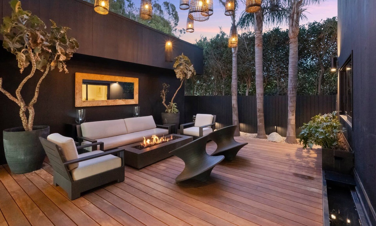 Western Malibu House | Surfside Malibu by Stay Awhile Villas