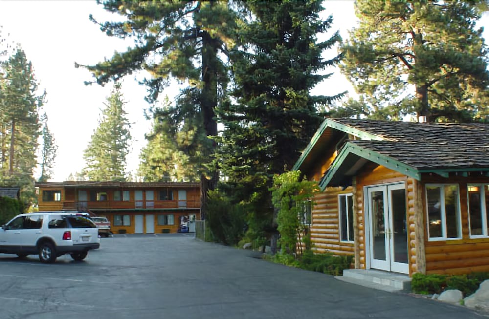 Y Area Hotel | Tahoe Valley Lodge