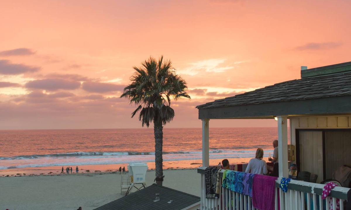 Pacific Beach Hotel | The Beach Cottages
