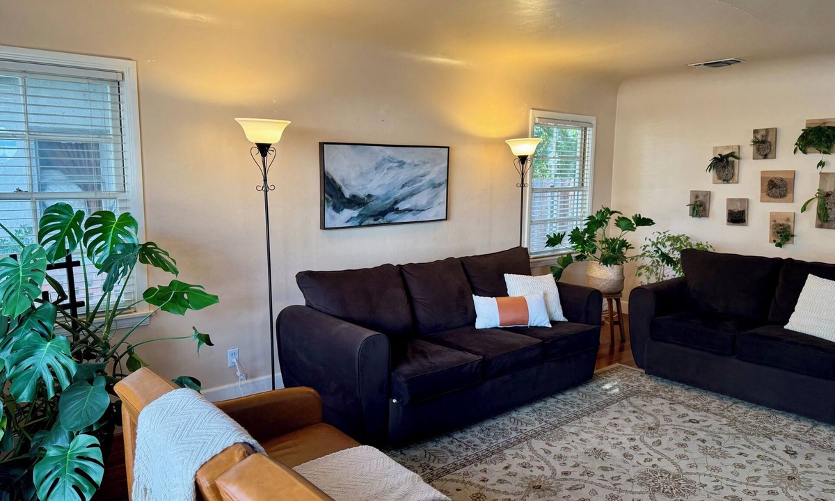 Exeter House | The Lenox House Come and Stay