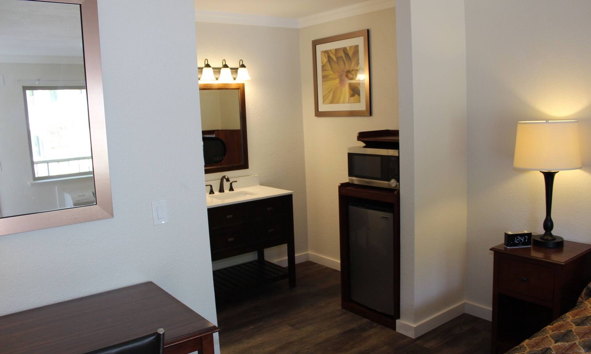Redway Hotel | The Northern Inn