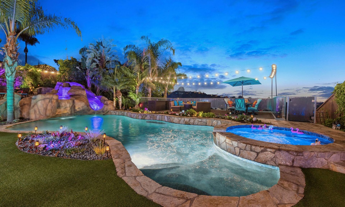 Rancho Penasquitos House | The Palms at Casa Solara