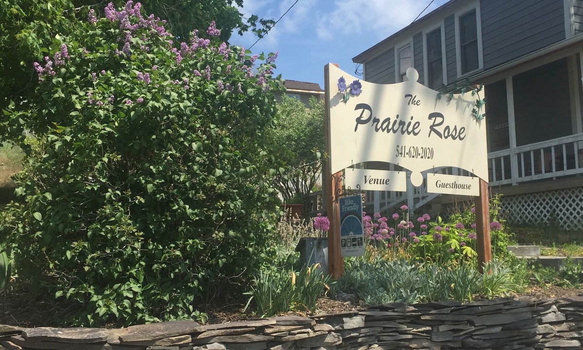 Prairie City House | The Prairie Rose Guesthouse- Strawberry Wilderness at your Doorstep