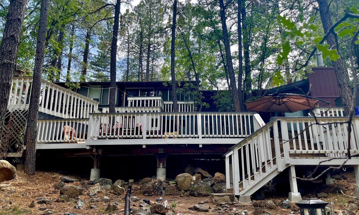 Munds Park Cabin | The Unique Squirrels Nest nestled in the Woods! We are pet friendly.