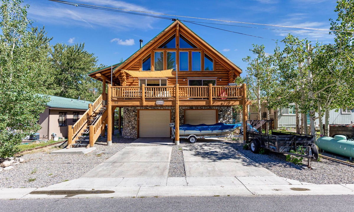 June Lake House | The Village Log Home