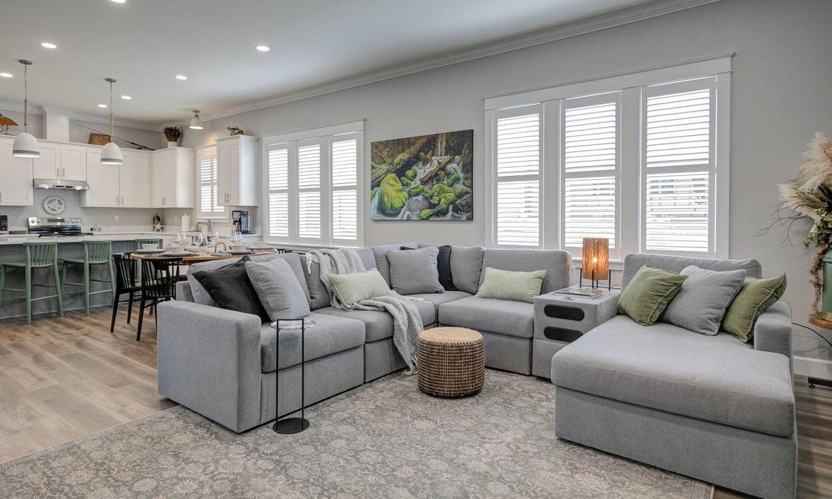 Aberdeen House | Tide & Timber-serene gateway to beaches, rainforests, rivers & fun
