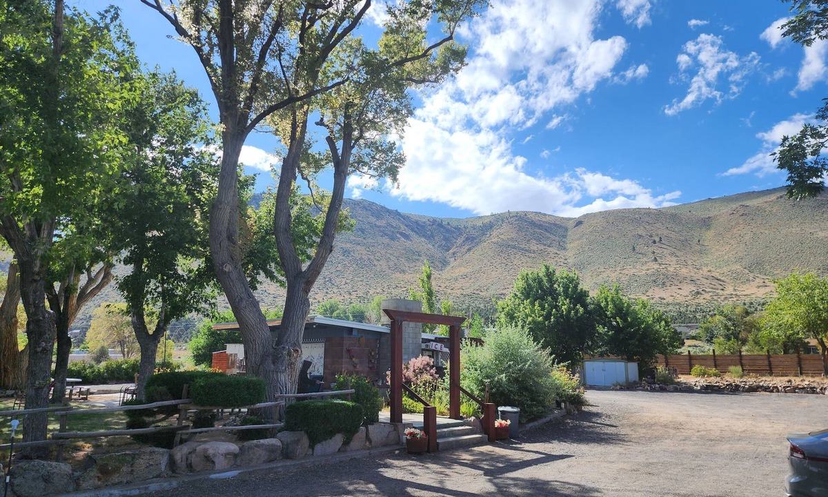 Walker Hotel | Toiyabe Motel