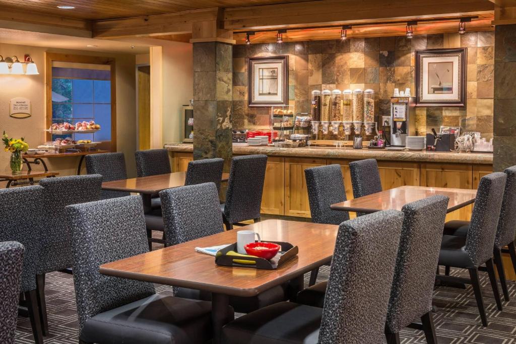 Southern Crossing Hotel | TownePlace Suites by Marriott Bend