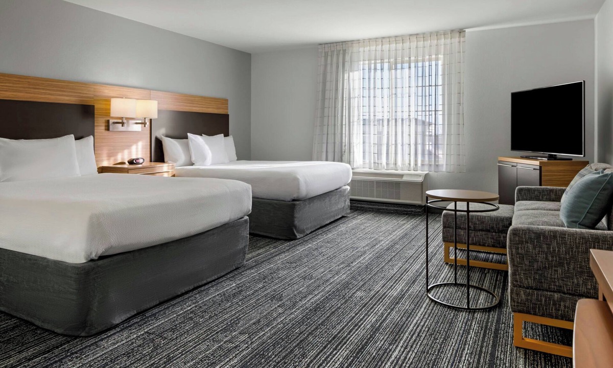 Rancho Cucamonga Hotel | TownePlace Suites by Marriott Ontario Airport