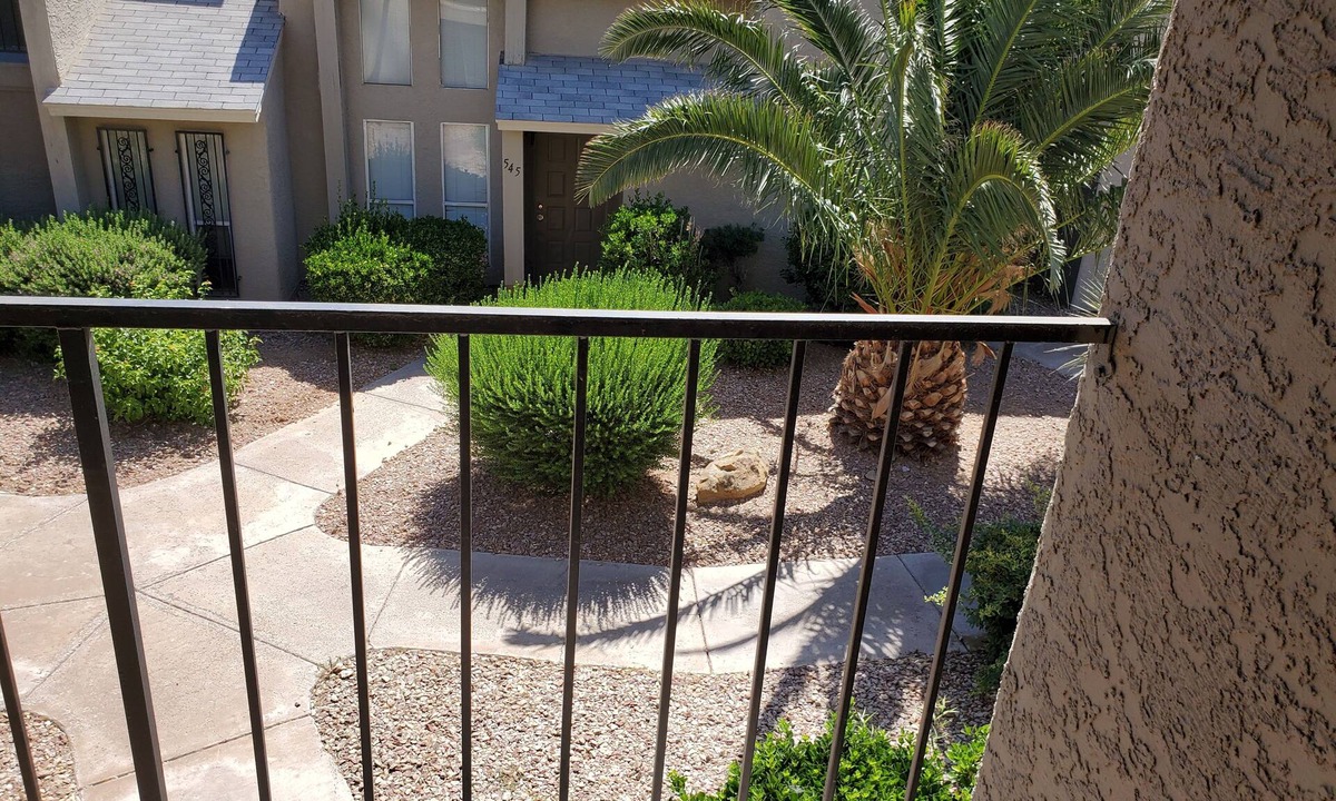 Pittmann House | Townhome close to Lake Mead