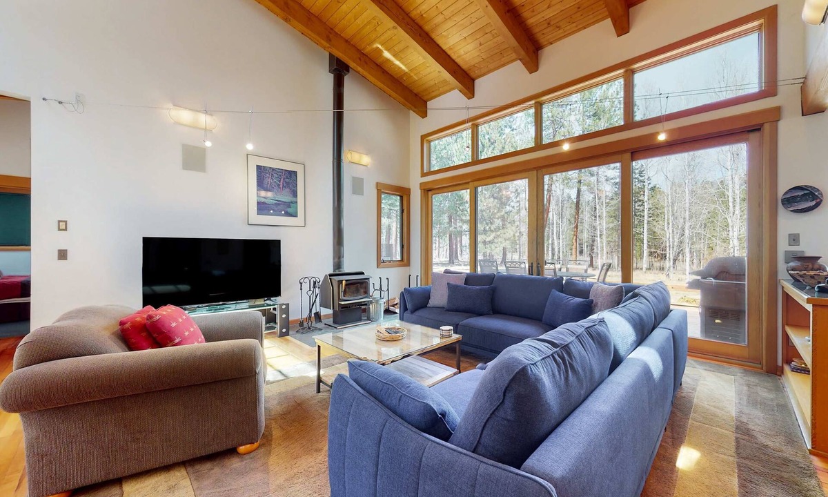 Black Butte Ranch House | Tree-lined home with private hot tub, resort pools, hot tubs, & gym