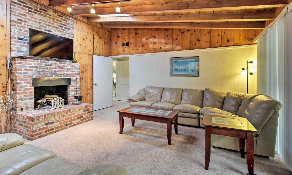 Hidden Valley House | Tropical Paradise ½ Mile to La Jolla Shores Beach!