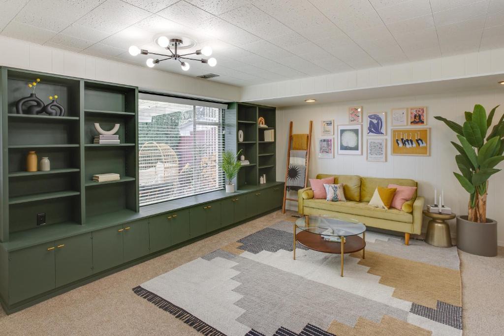 Central Tacoma House | Updated Tacoma Home w/Fire Pit!