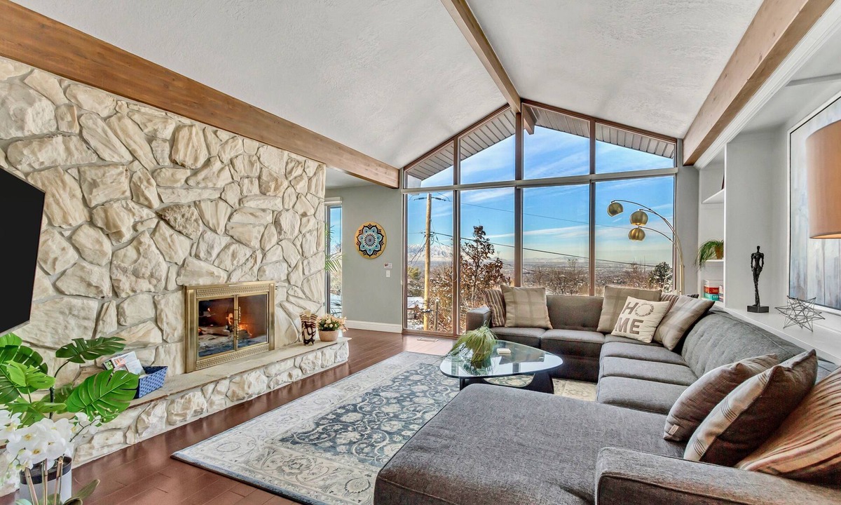 Olympus Cove House | Upscale w/Views, Fireplace, Close to Ski Resorts