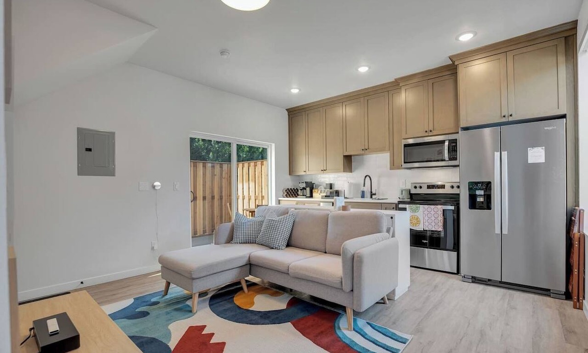 Concordia Apartment | Vibrant 1BR Duplex Near Alberta Arts District