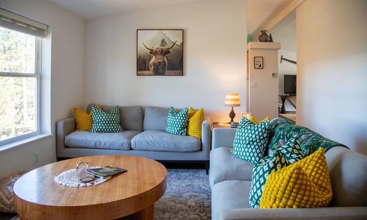Sisters House | Vista View Retreat – Serene Mountain Escape