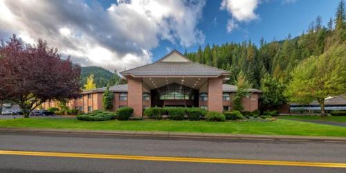 Wallace Hotel | Wallace Inn
