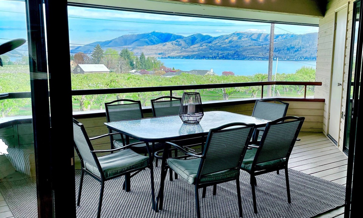 Wapato Point House | Wapato Point Resort home with hot tub and views