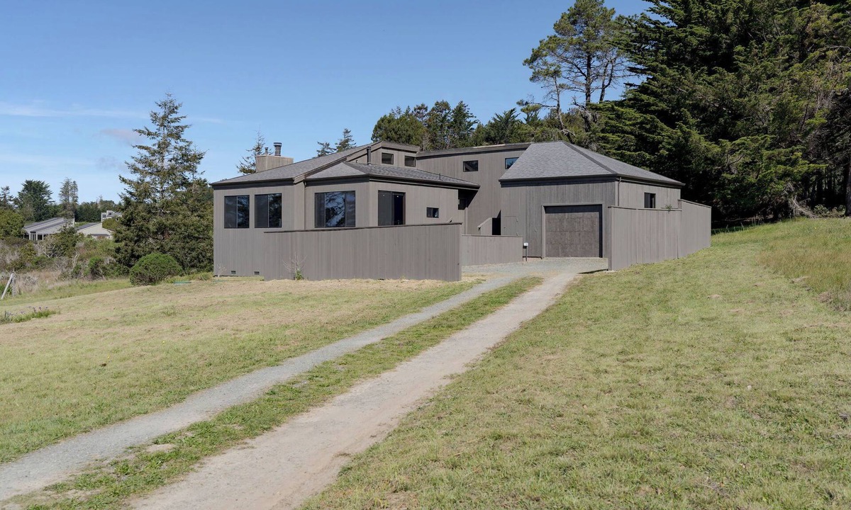Sea Ranch House | Whaletale Sea Ranch Retreat, Ocean views, king bedrooms dog friendly