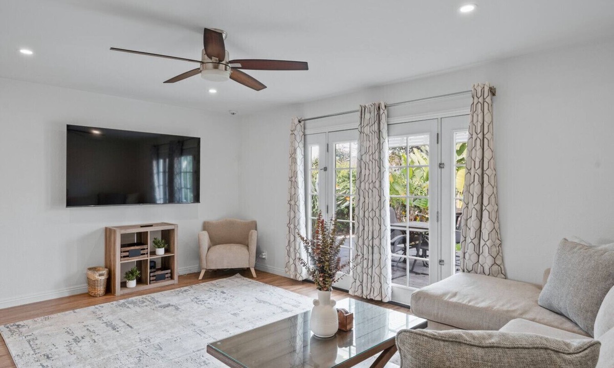 Loma Alta Apartment | Wheels, Waves & Game Night Retreat