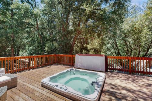Idyllwild House | Wildwood Cottage