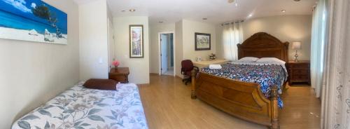 Burbank House | WM Private master suite with separate entry