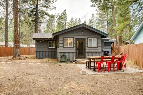 Tahoe Island House | Work & Play! Lake Tahoe Cabin 5 Mi to Heavenly Mtn