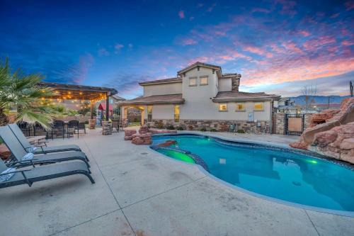Sienna Hills House | Zion Reunion Poolhouse home