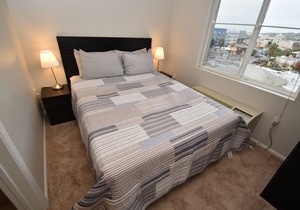 Beautiful Condo, Stunning View, Little Italy
