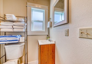 Dog-Friendly Coastal Cottage Minutes from Downtown & One Block to Beach
